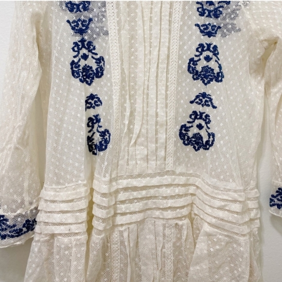 Free People Jocelyn Embroidered Sheer Ivory Top Sz Small - Picture 6 of 8